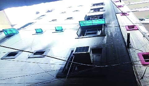 Four injured as they jump from first floor of building after it catches fire in Gokal Puri