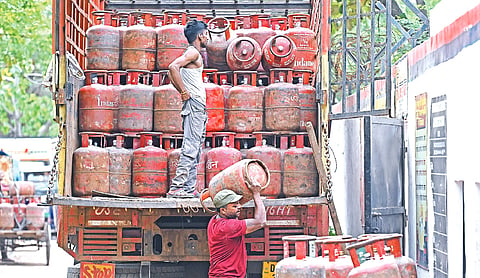 Govt rolls out a multi-level strategy to manage pressure on LPG supply