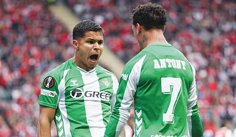 Hernandez penalty earns Real Betis a 1-1 draw