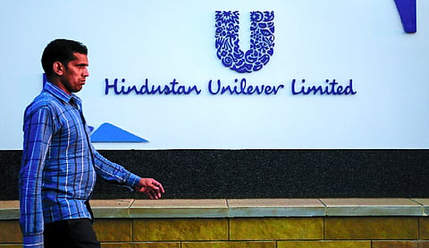 Hindustan Unilever shares dive 7%