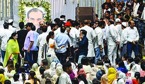 Hundreds gather in Delhi to pay tribute to Sajjan Kumar