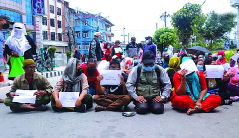 Hundreds protest Nepal plan to remove squatters in Kathmandu
