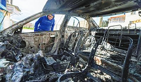 Israeli settlers smash cars on Palestinians in West Bank