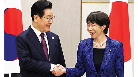 Japan,  South Korea discuss economy and regional challenges at summit