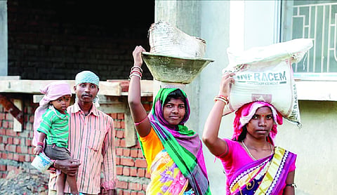 Karnataka hikes minimum wages for labourers by 60%