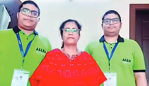 Kota twins shock with identical JEE Main score