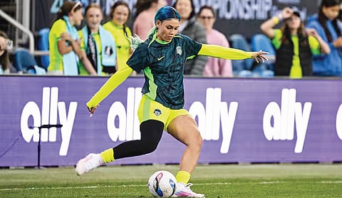 Left ankle injury derails US midfielder Sands