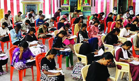 Maharashtra proposes law to regulate private coaching centres, cap classes at 5 hours a day