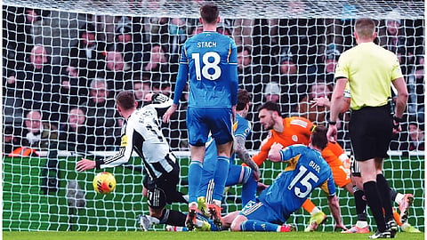Man City drops more points to dent Premier League title challenge