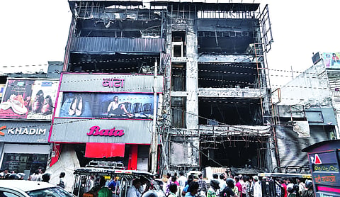 Massive fire guts Vijay Sales showroom in Uttam Nagar