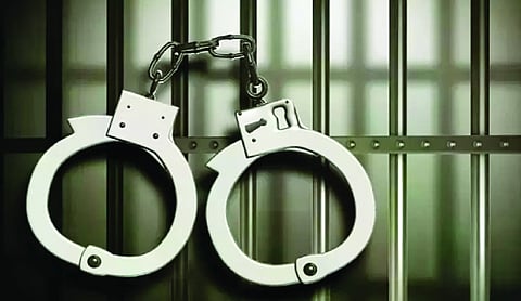 MCOCA slapped on gang leader posing as crime branch officer