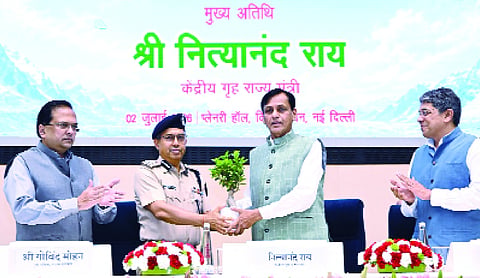 MoS Nityanand Rai felicitates ITBP, BSF and NSG Everest expedition teams