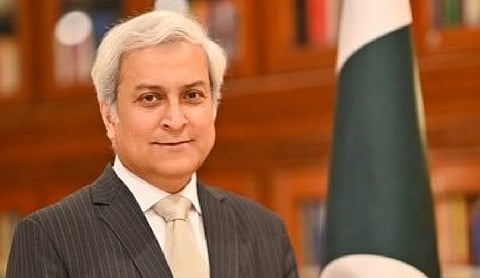 Pakistan urges US and Iran to resume talks amid escalating Gulf conflict