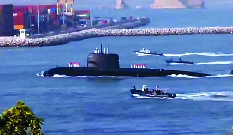 Pakistan welcomes submarine at Karachi Port