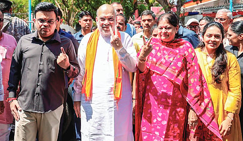 Peaceful voting concludes in Gujarat local body polls