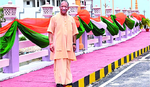 People of Gorakhpur suffered from mafia before 2017: CM Yogi