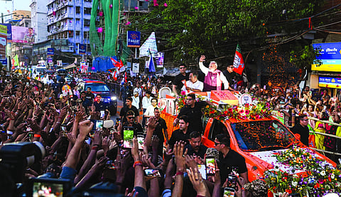 PM Modi turns up heat on TMC in final campaign push