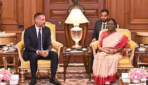 President Droupadi Murmu during a meeting with 50th Imam of Ismaili community Prince Rahim Aga Khan V, in New Delhi. (@rashtrapatibhvn/X via PTI Photo)