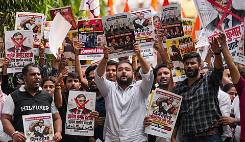 Protesters detained at Jantar Mantar during demonstration against CEC