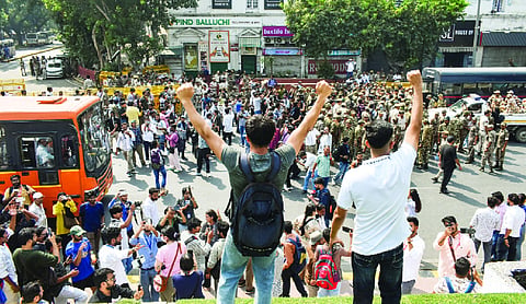 Protesters hide in gurudwara, washrooms to dodge detention