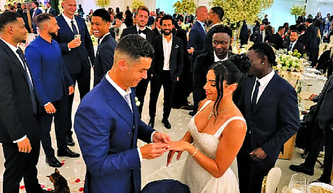 Ronaldo and Rodriguez tie knot after 10 years