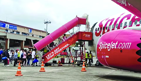 SC asks SpiceJet to move Delhi HC for extension of time
