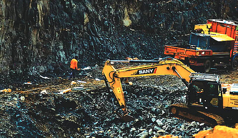 SC slams Rajasthan Govt for total inaction on illegal mining; demands names of errant officers