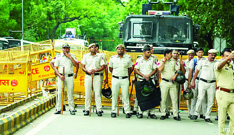Security tightened as CJP warns of fresh protests over FIRs