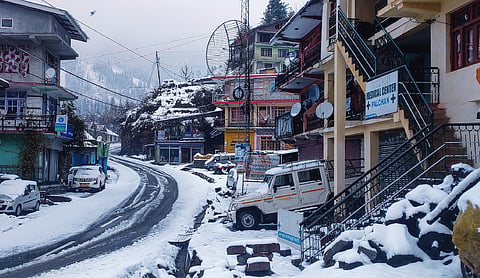 Snow and Navratri spark tourism surge in Himachal