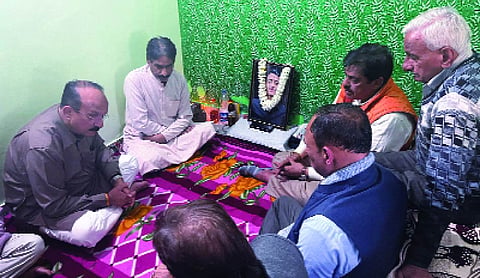Sood meets family of youth who died in Janakpuri pit mishap