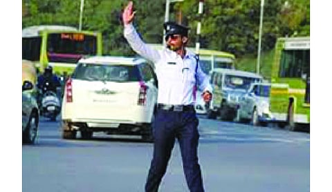 Traffic cop’s quick dash saves crash victim in north Delhi