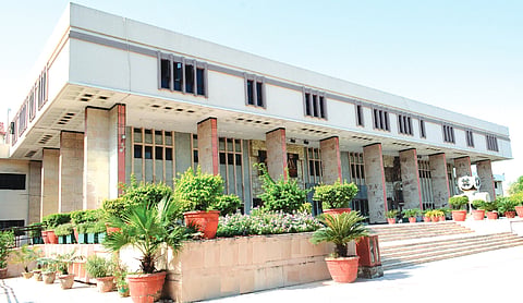 Unfavourable order not ground to transfer case: Delhi HC
