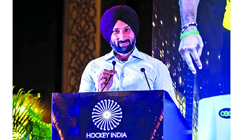 WC glory needs collective effort: Sardar