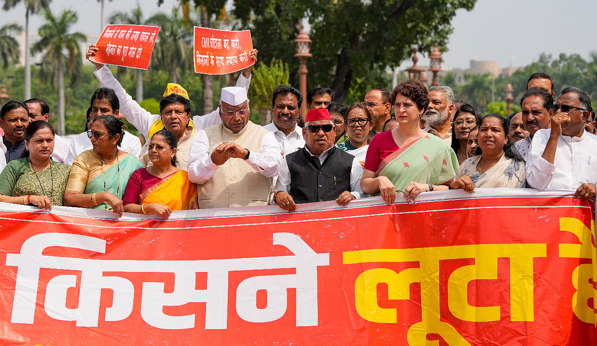 Opposition protests in Parliament complex over Ram temple donation ...