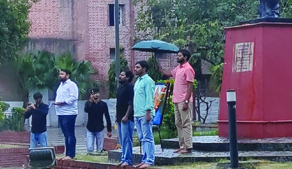 ABVP Organises Campus-to-Campus Vande Mataram Campaign Across Delhi ...