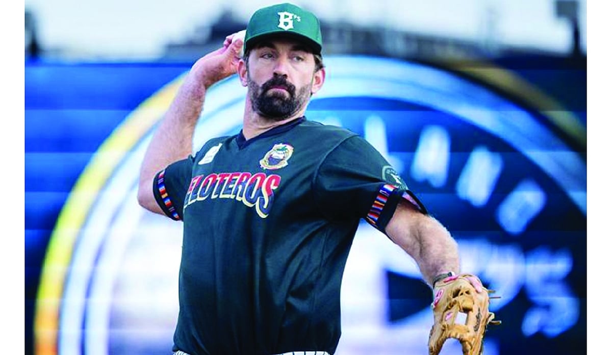 Former England Cricketer Liam Plunkett Tries Baseball to Promote ...