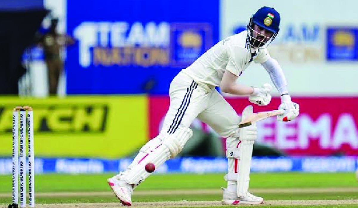 KL Rahul Anchors India Against Sri Lankan Spin in Galle Test