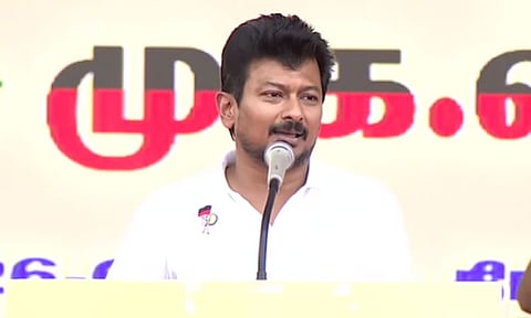 ‘எத்தனை பேர் வந்தாலும் தி.மு.க.வை தொட்டு கூட பார்க்க முடியாது’ - உதயநிதி ஸ்டாலின் 