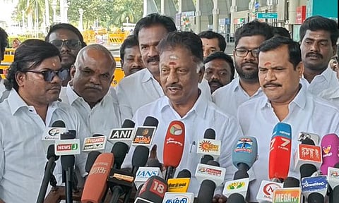 அ.தி.மு.க.வில் மீண்டும் இணைவது ஆண்டவன் கையில் உள்ளது - ஓ.பன்னீர்செல்வம் பேட்டி
