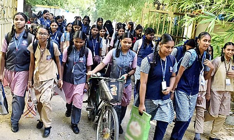 காரைக்காலில் நாளை பள்ளி, கல்லூரிகளுக்கு விடுமுறை