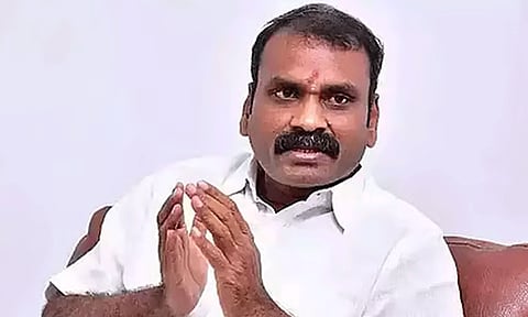 விவசாயி பெட்ரோல் ஊற்றி எரிப்பு..! காவல்துறை என்ன செய்கிறது? - எல். முருகன் கேள்வி
