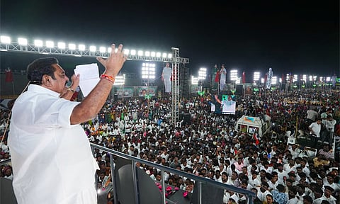 5 ஆண்டுகளில் திமுகவினர் ரூ. 4 லட்சம் கோடி கொள்ளையடித்துள்ளனர்; எடப்பாடி பழனிசாமி 
