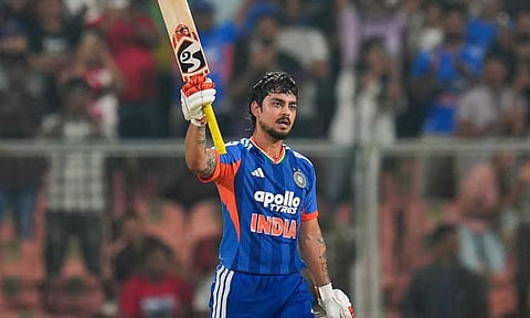 
இஷான் கிஷான் அதிரடி சதம்.. இந்திய அணி 271 ரன்கள் குவிப்பு 
