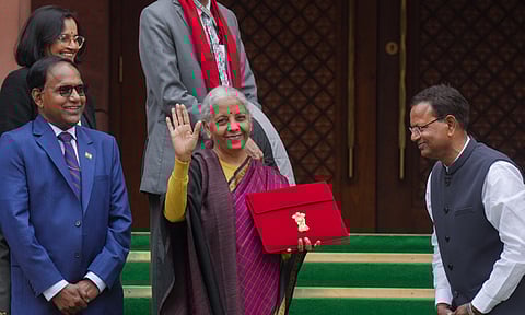 Budget 2026 Live Updates... மத்திய பட்ஜெட்டை தாக்கல் செய்தார் நிதி மந்திரி நிர்மலா சீதாராமன் 