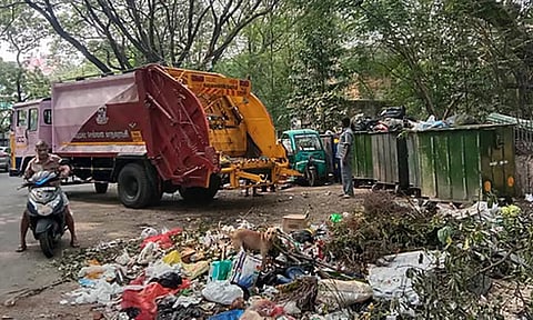 சென்னையில் கடந்த மாதம் 4 லட்சம் மெட்ரிக் டன் கழிவுகள் அகற்றம்