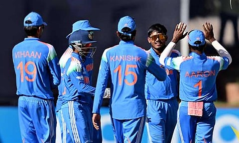 யு19 உலகக் கோப்பை:  ஆப்கானிஸ்தான் அணியை வீழ்த்தி இந்தியா இறுதிப்போட்டிக்கு தகுதி 
