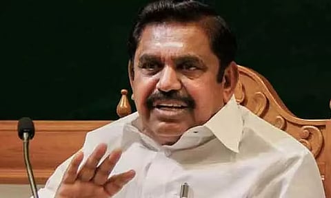 ரேஷன் அட்டைதாரர்களுக்கு ஆண்டுக்கு 3 சிலிண்டர்கள் இலவசம் ; அதிமுக 2ம் கட்ட தேர்தல் வாக்குறுதிகள் அறிவிப்பு

