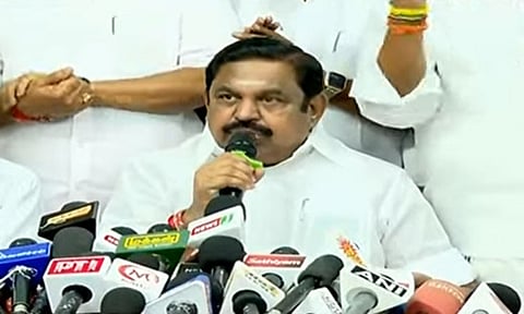 விஜய் பொதுவெளிக்கு வர வேண்டும்: அதிமுக மீதான விமர்சனத்துக்கு எடப்பாடி பழனிசாமி பதிலடி 
