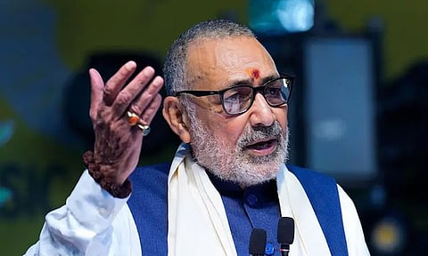 பாகிஸ்தான் மற்றும் சீனா போல் ராகுல் காந்தி நடந்து கொள்கிறார்:  பா.ஜ.க. குற்றச்சாட்டு
