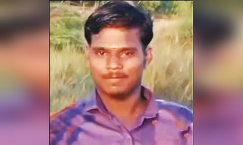 வாலிபரின் உயிரை காவு வாங்கிய தெருநாய்... உரிய சிகிச்சை பெறாததால் விபரீதம்